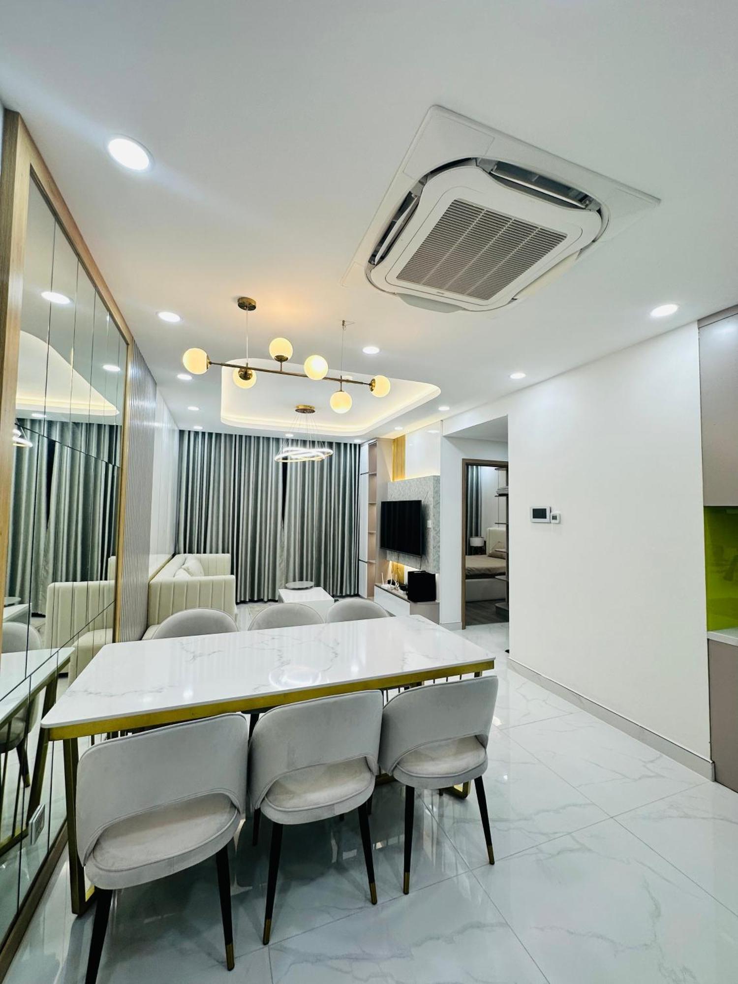 Căn hộ Cho Thue Can Ho Full Noi That Khu Diamond Alnata TP. Hồ Chí Minh